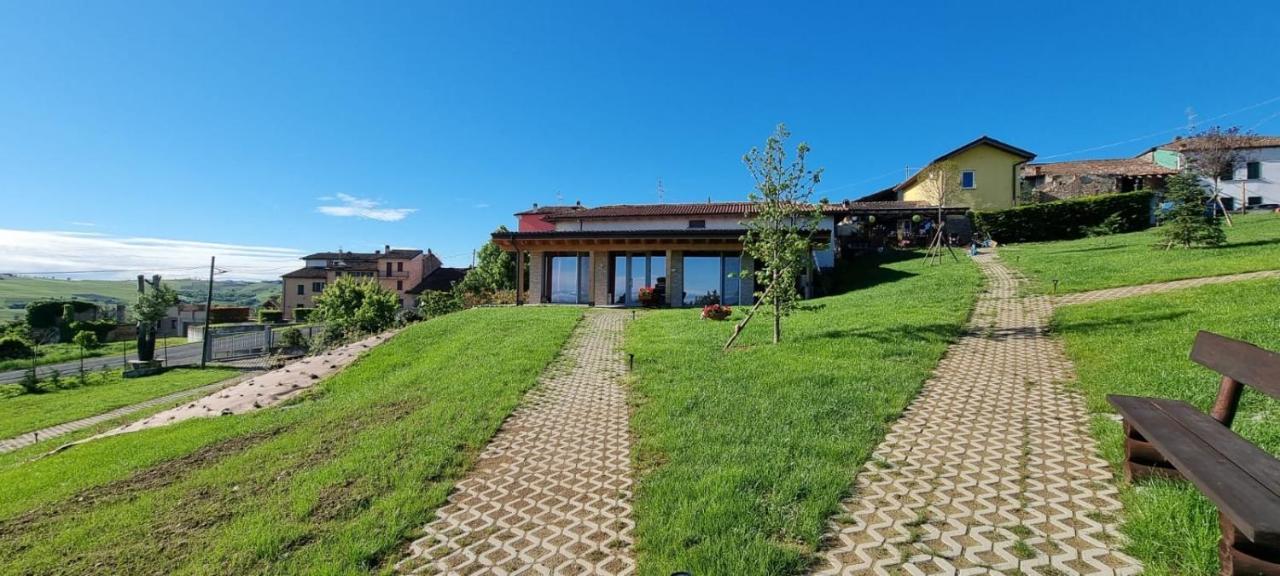 Casa Vacanza Con Piscina,Area Giochi Bambini. Santa Maria della Versa Bagian luar foto