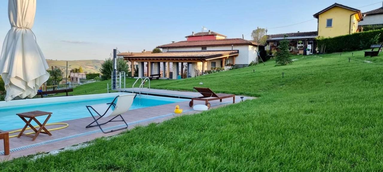 Casa Vacanza Con Piscina,Area Giochi Bambini. Santa Maria della Versa Bagian luar foto